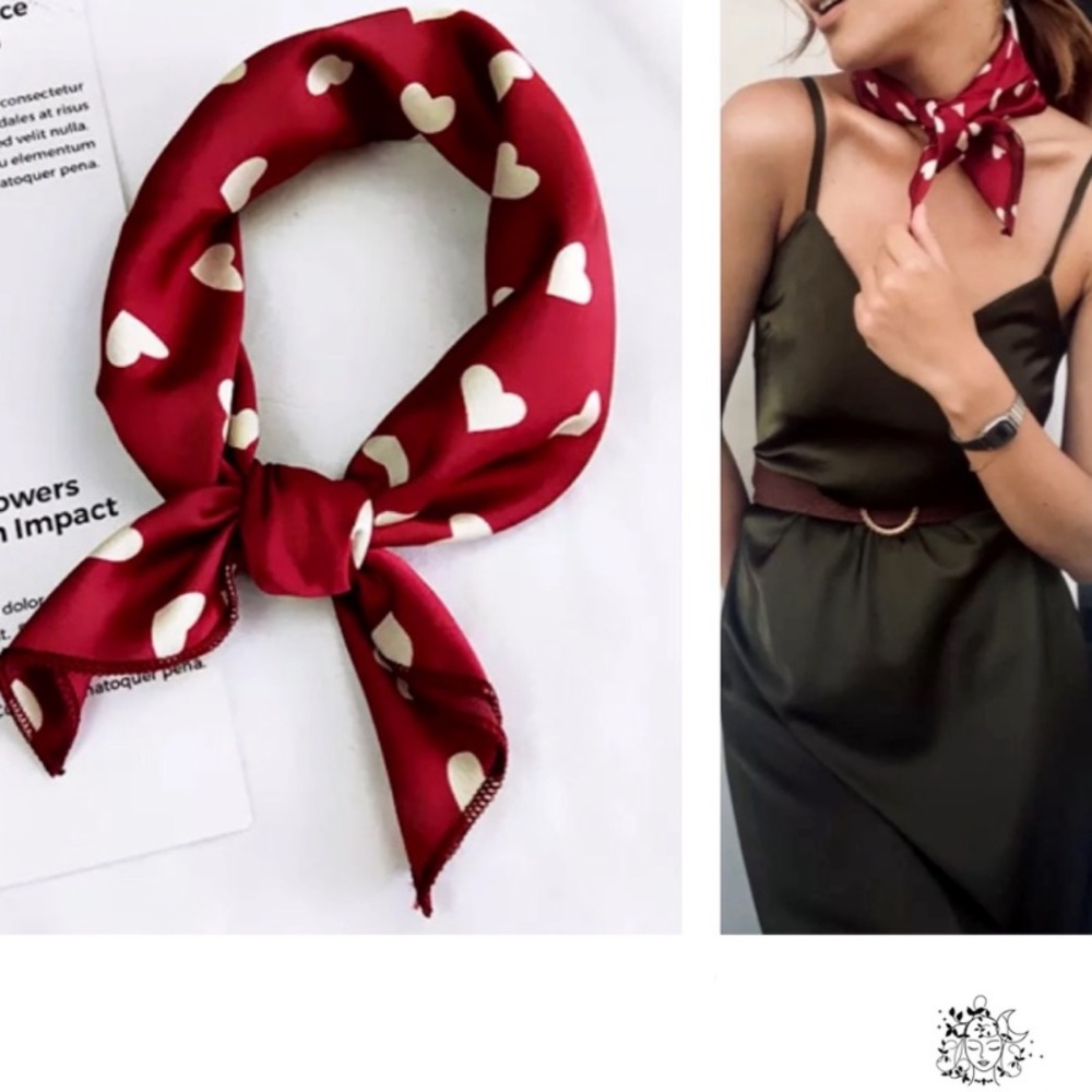 Restocked❤️Adorable Heart Print Neck/Hair …